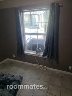 Room for rent in Denver, CO $700, townhouse