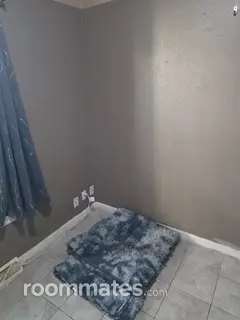 Room for rent in Denver, CO $700, townhouse