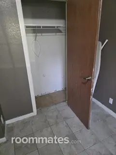 Room for rent in Denver, CO $700, townhouse