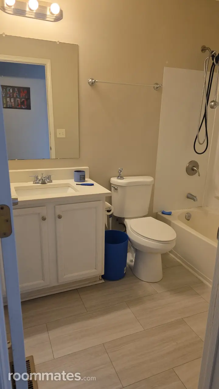 Profile photo 6 of 11