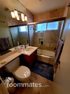 Room for rent in San Diego, CA $1100, house