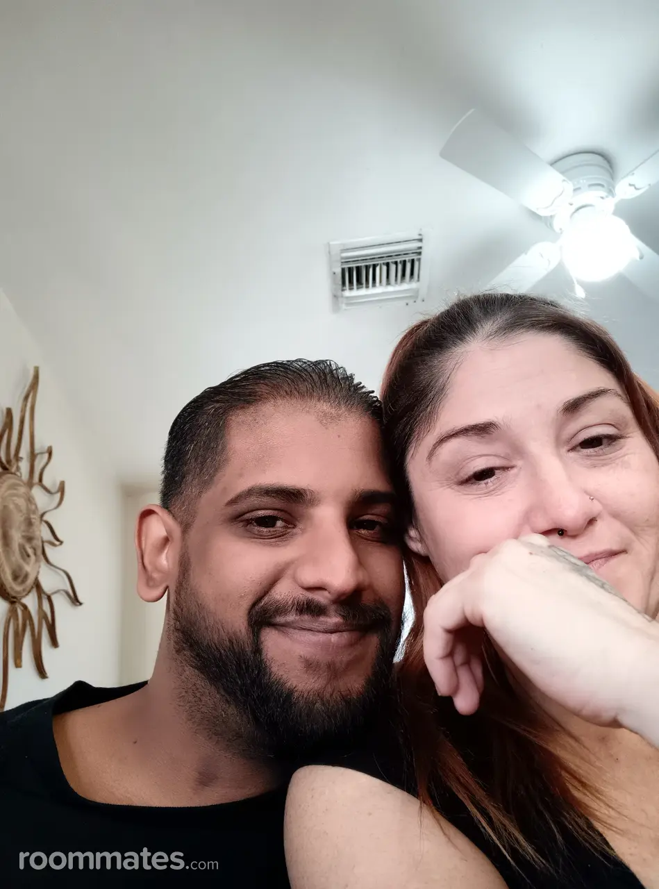 Profile photo 1 of 1