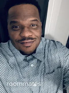 Roommate looking Louisville, KY, $600