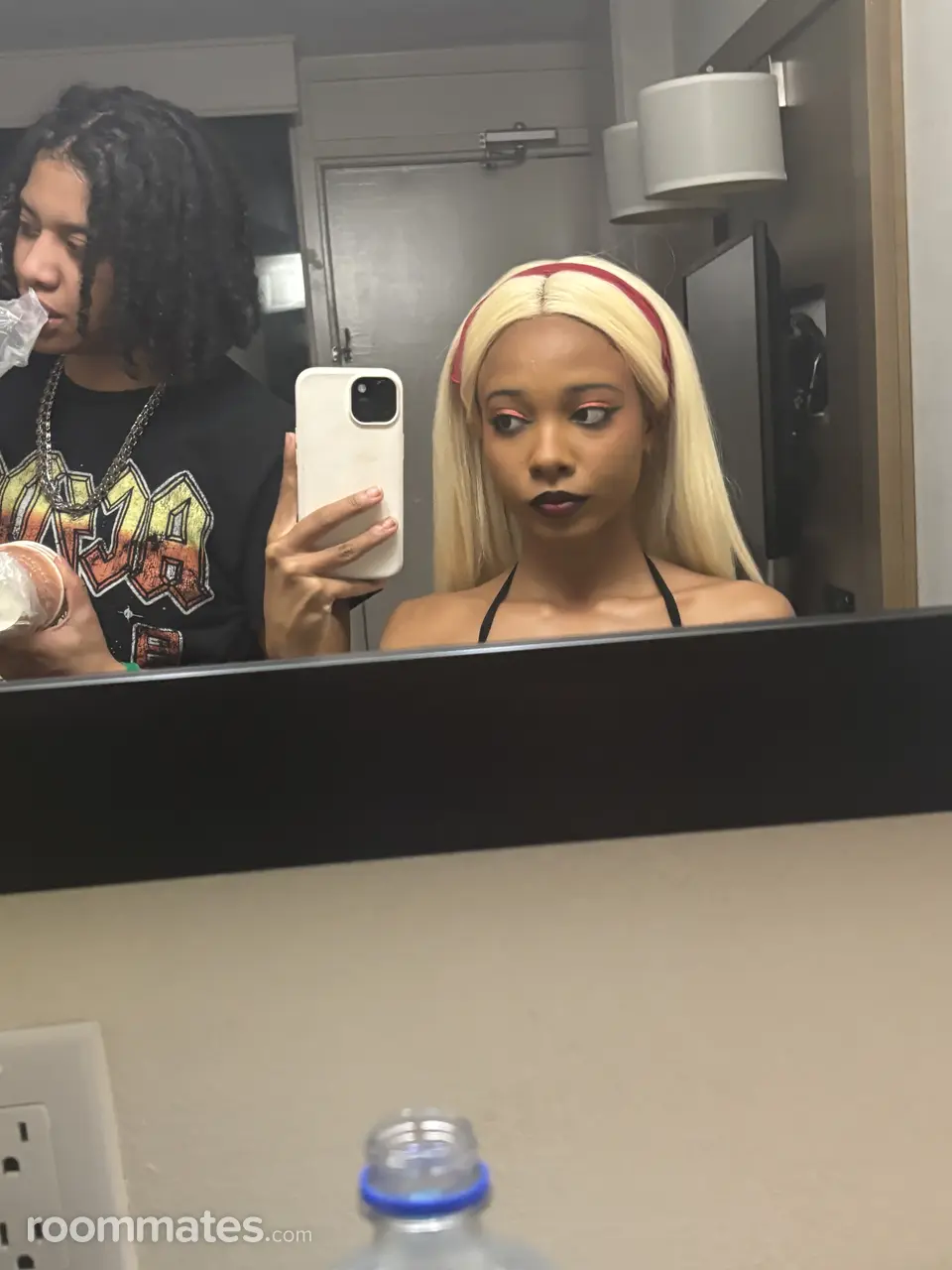 Profile photo 1 of 1