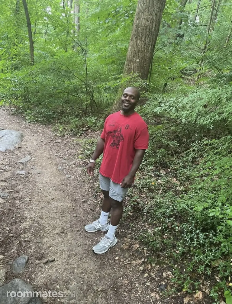 Profile photo 2 of 2