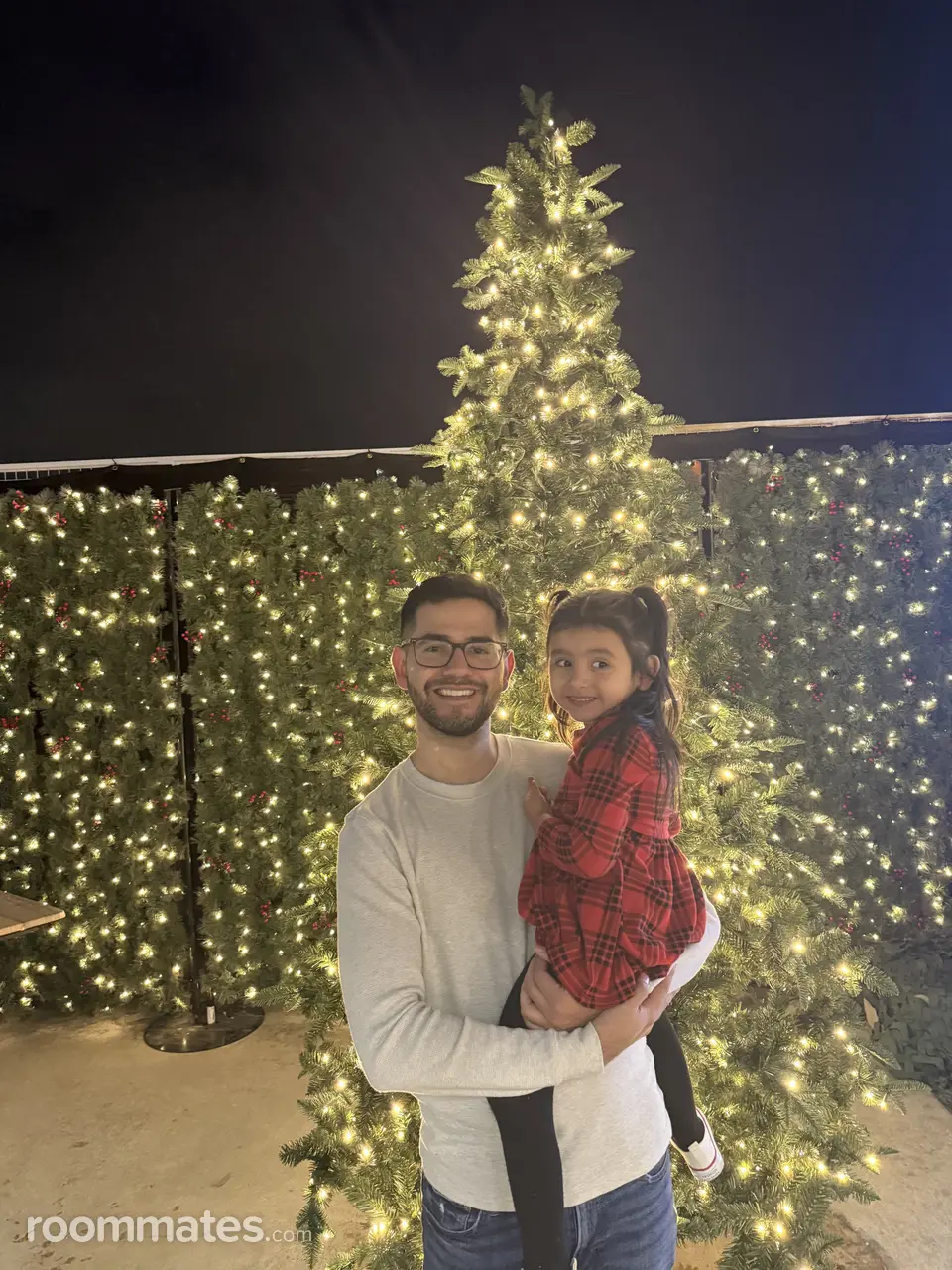 Profile photo 4 of 4