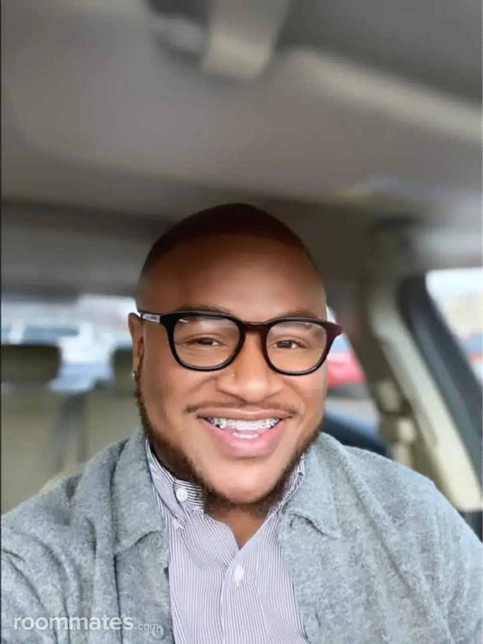 Profile photo 1 of 2