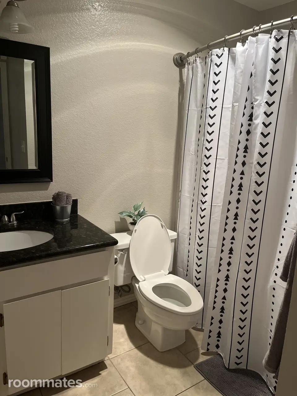 Profile photo 3 of 17