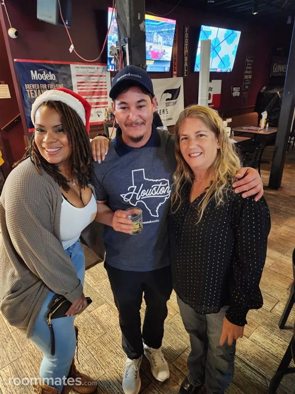 Profile photo 1 of 1