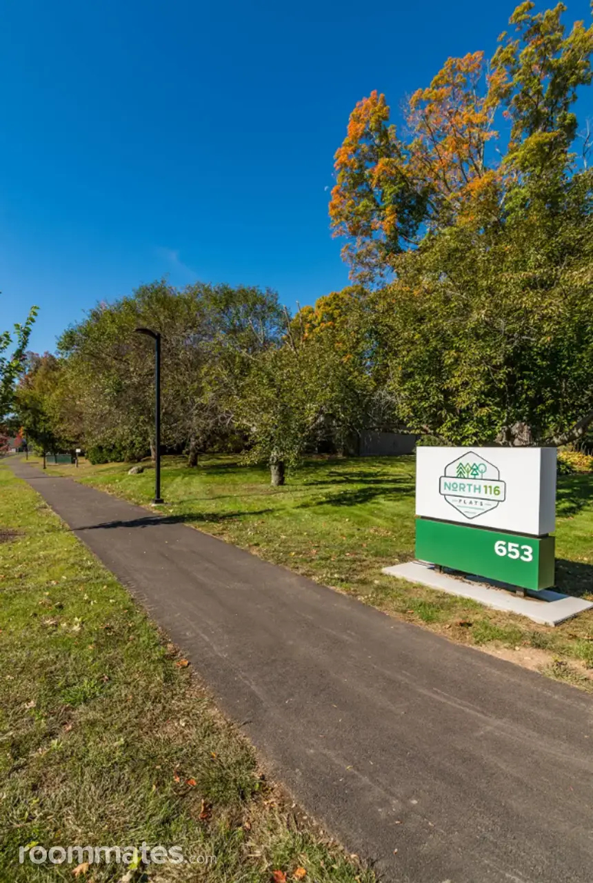 Profile photo 1 of 7