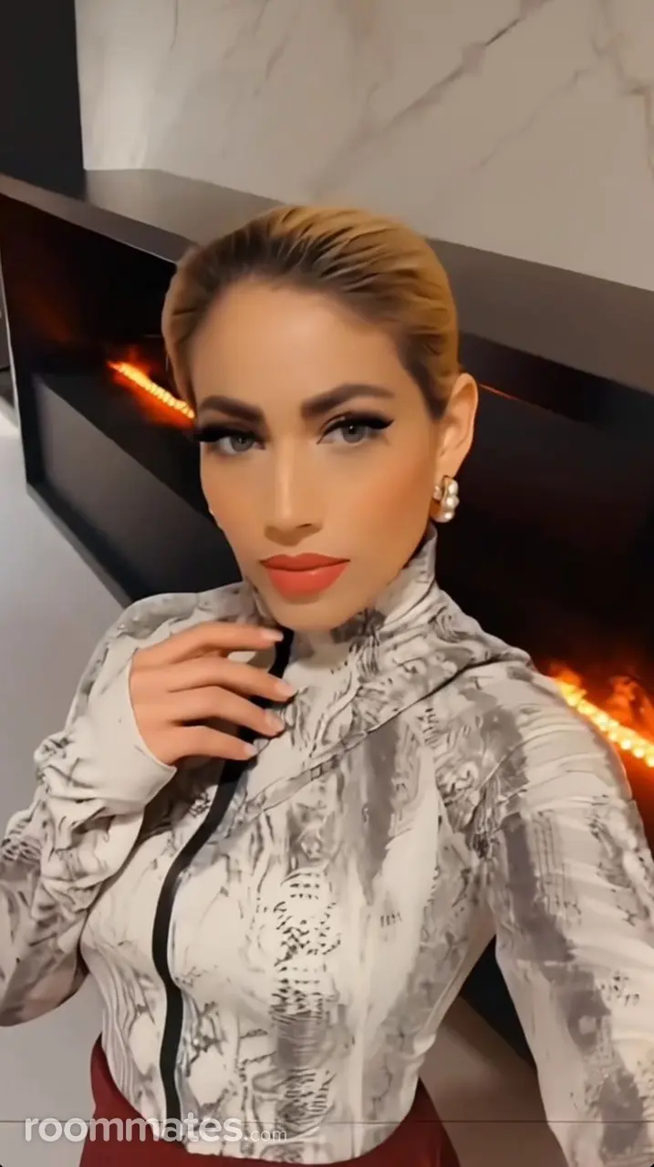 Profile photo 1 of 3