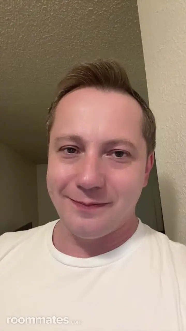 Profile photo 1 of 4