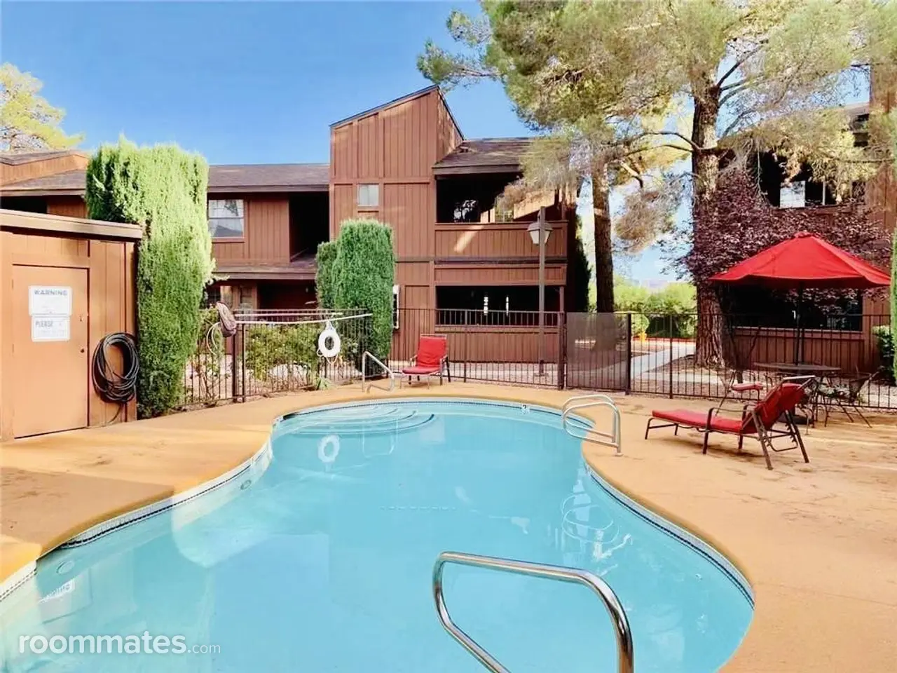 Profile photo 3 of 19