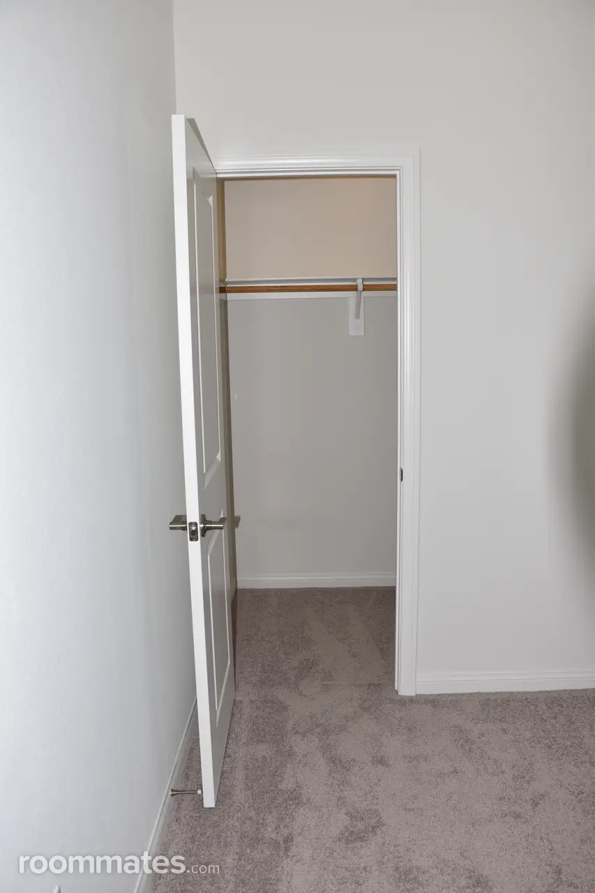 Profile photo 2 of 7