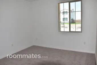 Room for rent in Menifee, CA $950, other