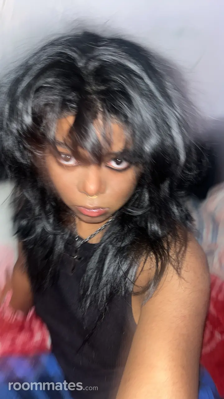 Profile photo 5 of 5