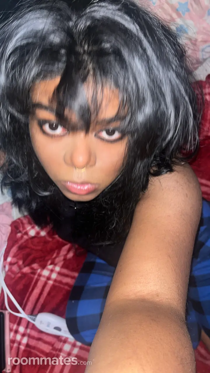 Profile photo 3 of 5