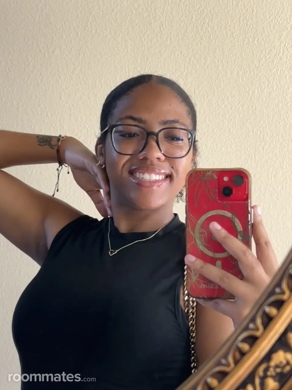 Profile photo 1 of 1