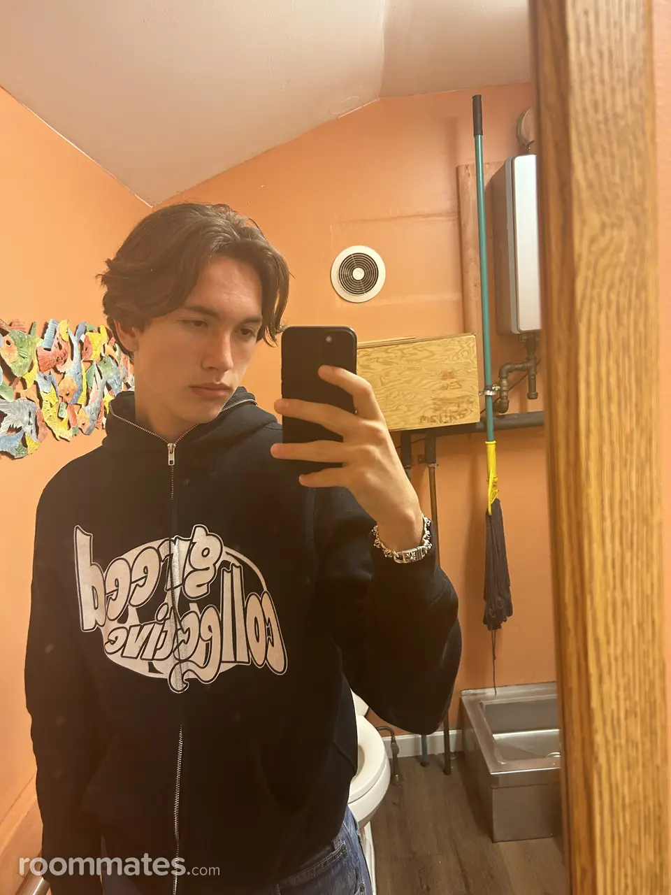 Profile photo 1 of 1