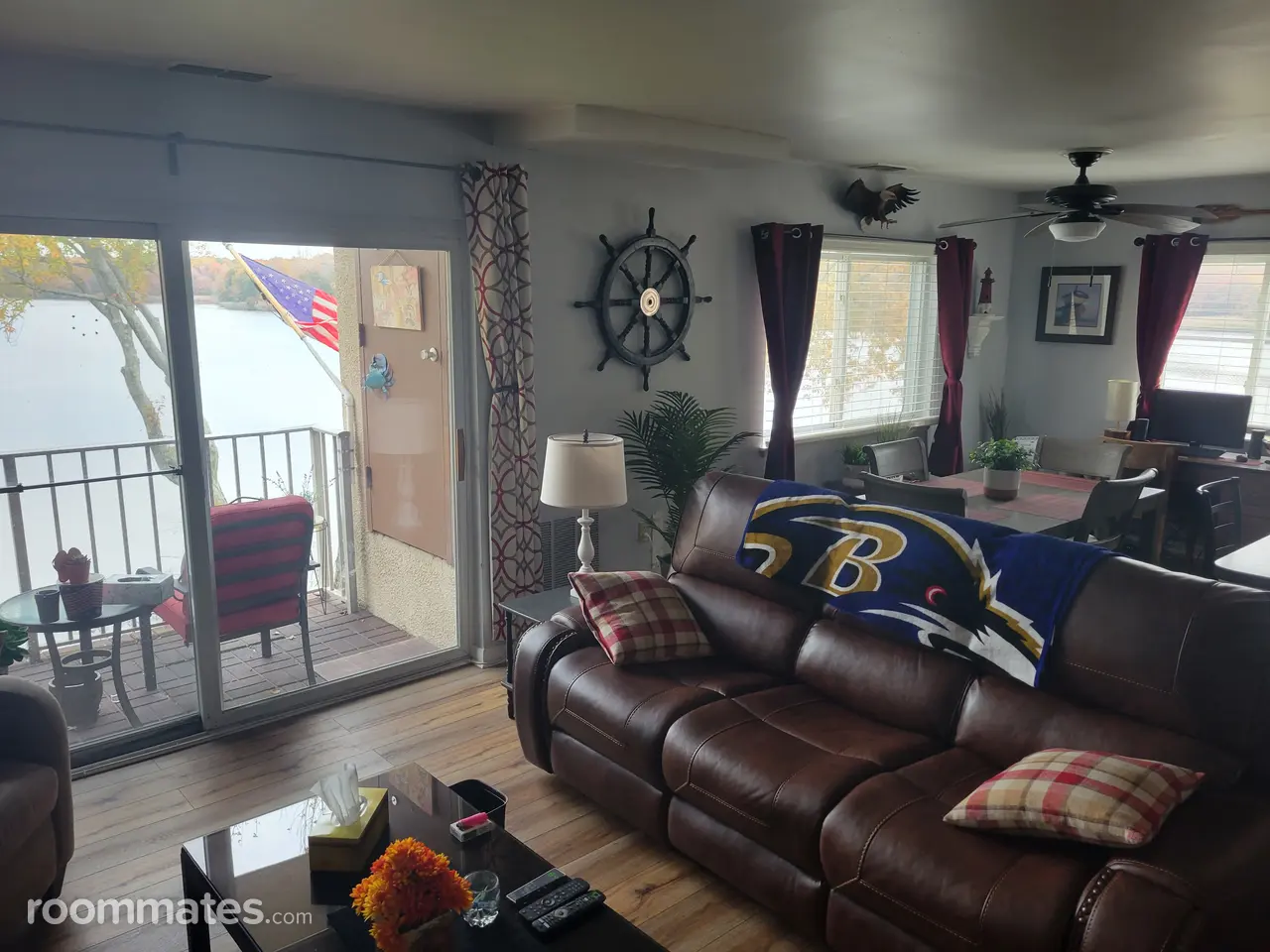 Profile photo 1 of 8