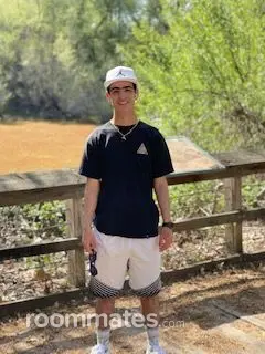 Roommate looking Sacramento, CA, $800