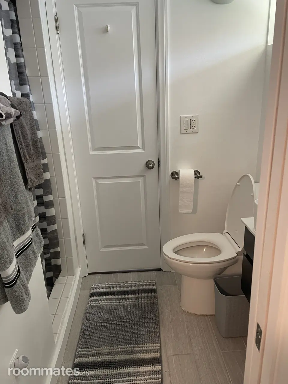 Profile photo 2 of 9