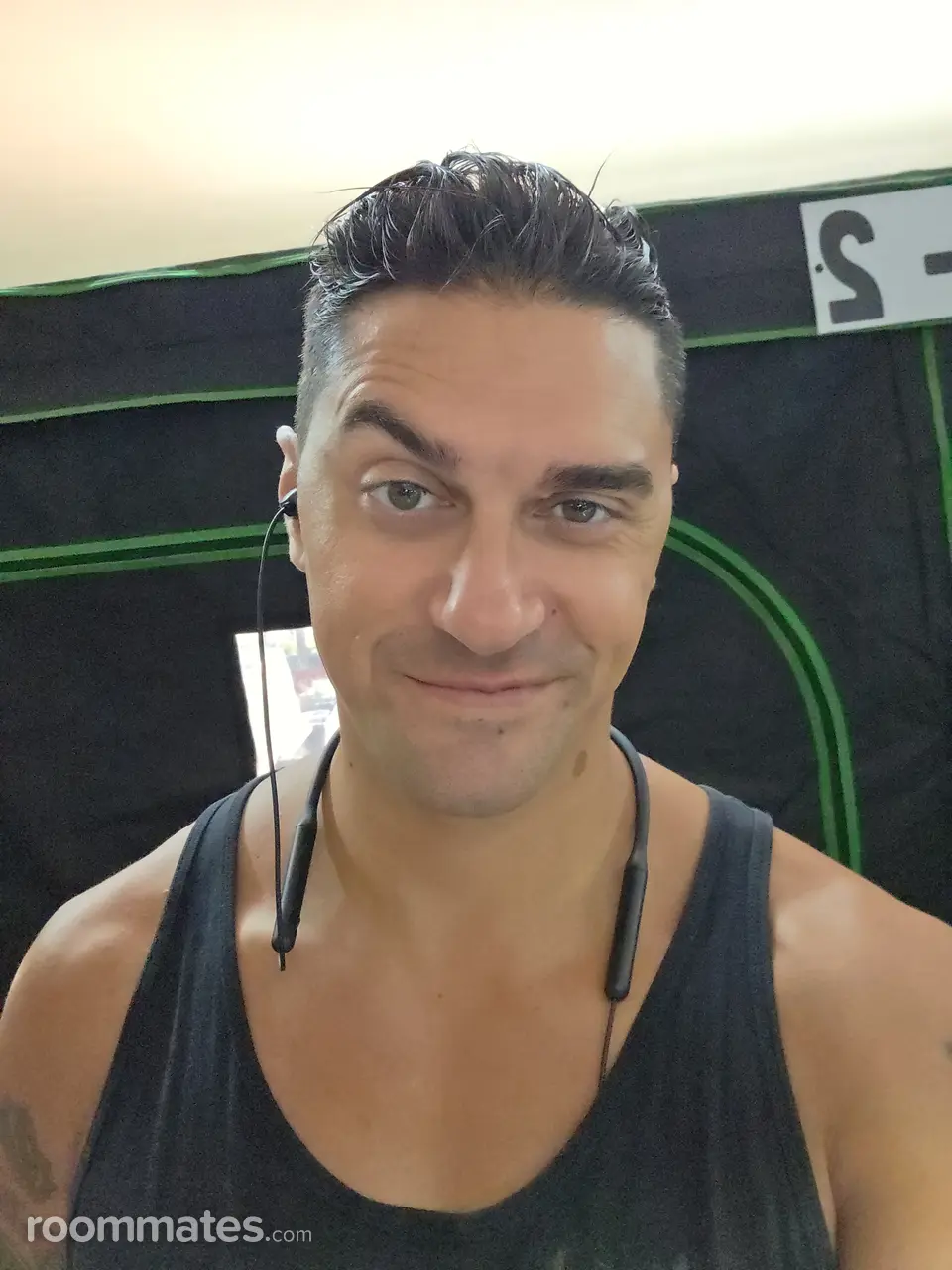 Profile photo 1 of 1