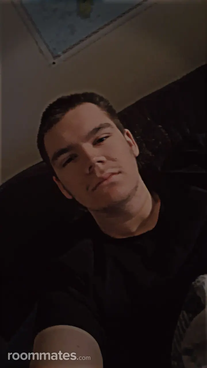 Profile photo 1 of 1