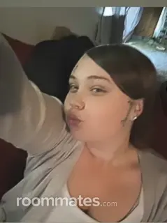 Roommate looking Fresno, CA, $800