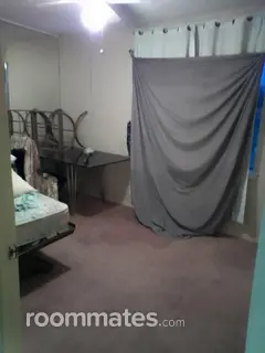 Room for rent in Houston, TX $500, townhouse