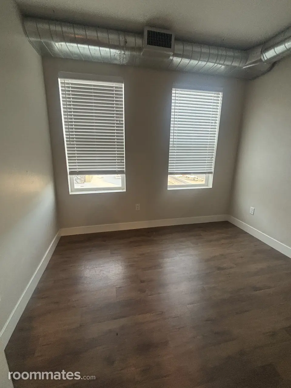 Profile photo 4 of 11