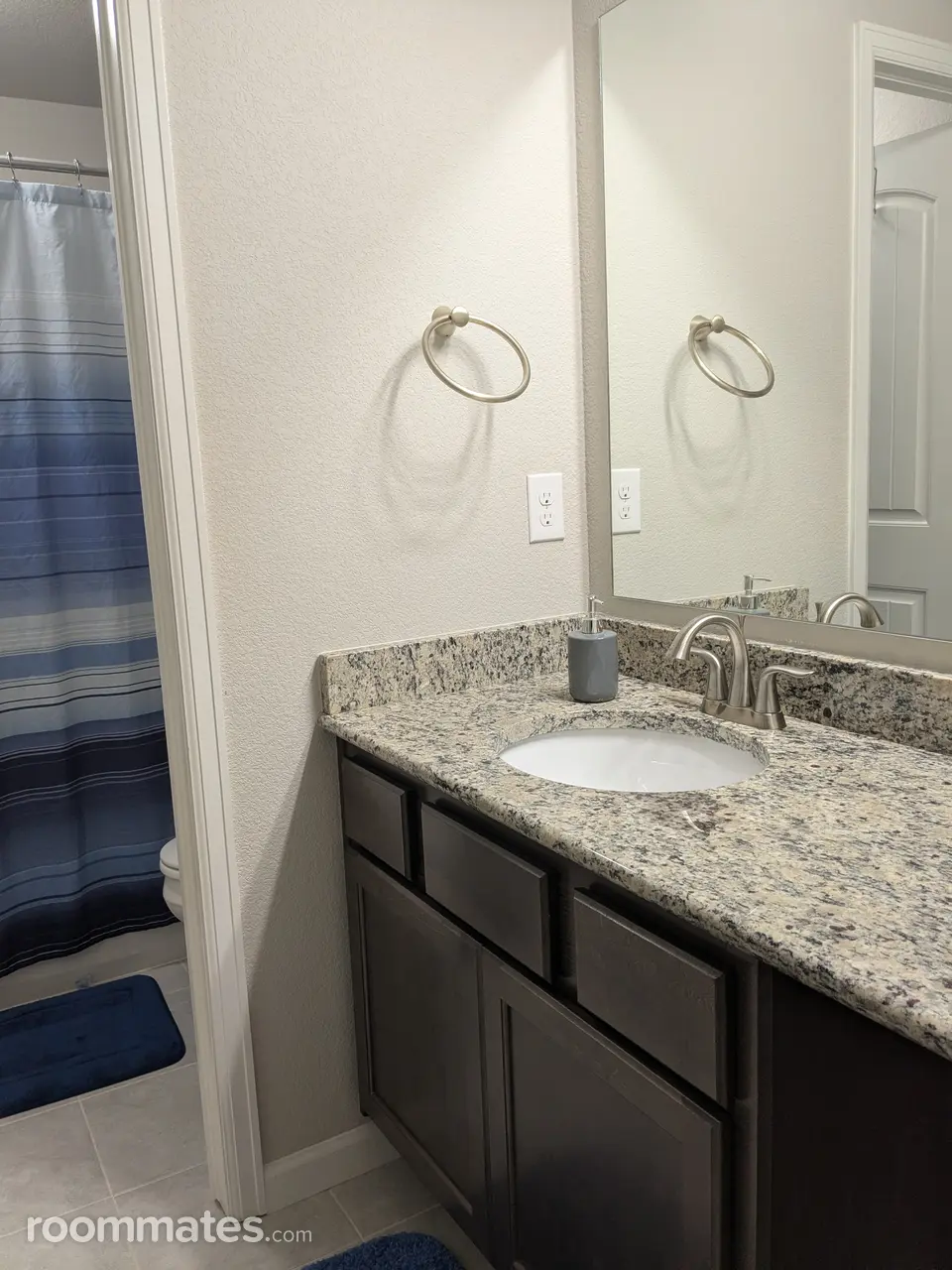 Profile photo 4 of 5