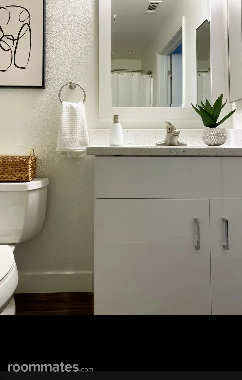 Profile photo 2 of 3