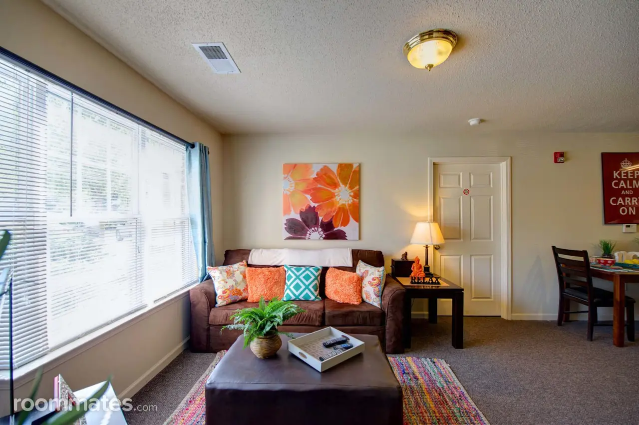 Profile photo 2 of 3