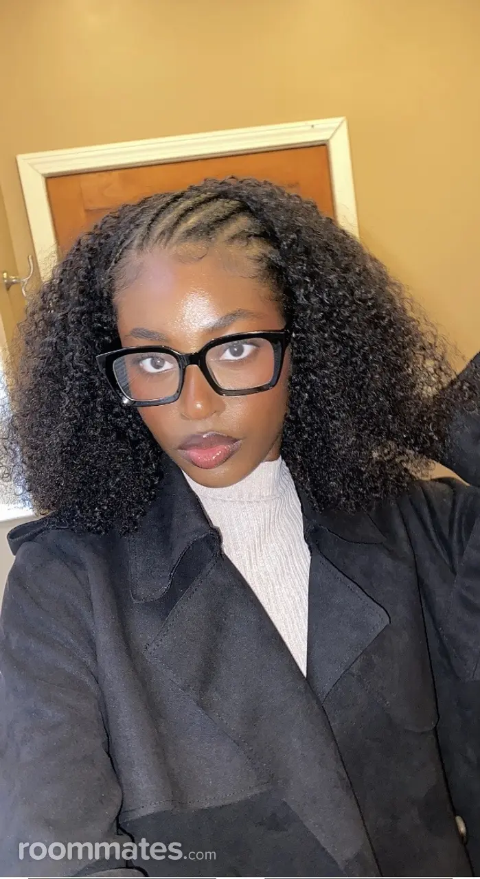 Profile photo 1 of 1