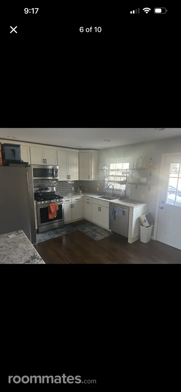 Profile photo 6 of 11