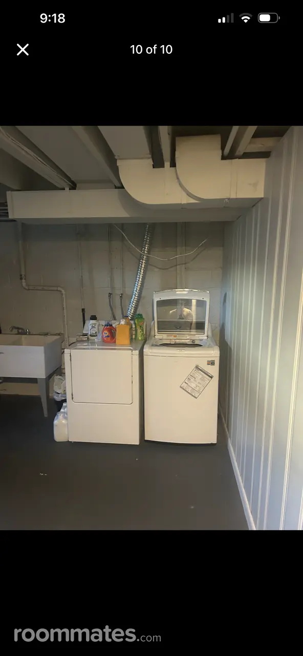 Profile photo 10 of 11