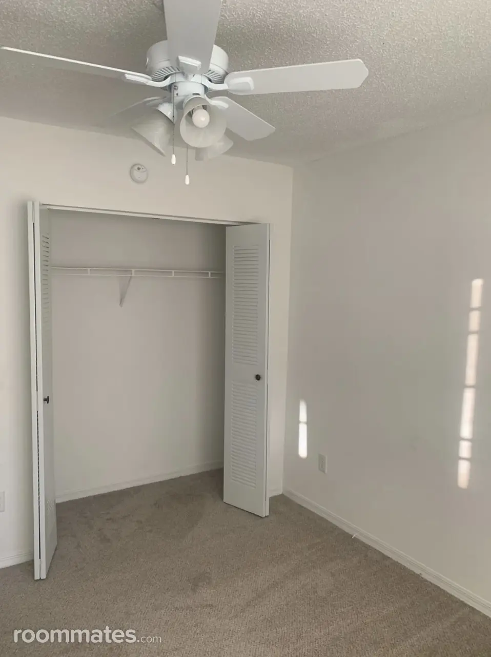 Profile photo 1 of 6