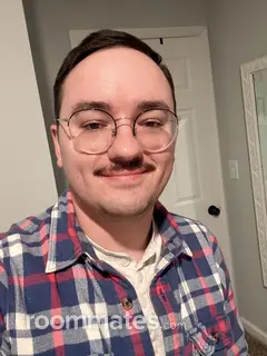 Roommate looking Arlington, VA, $2000