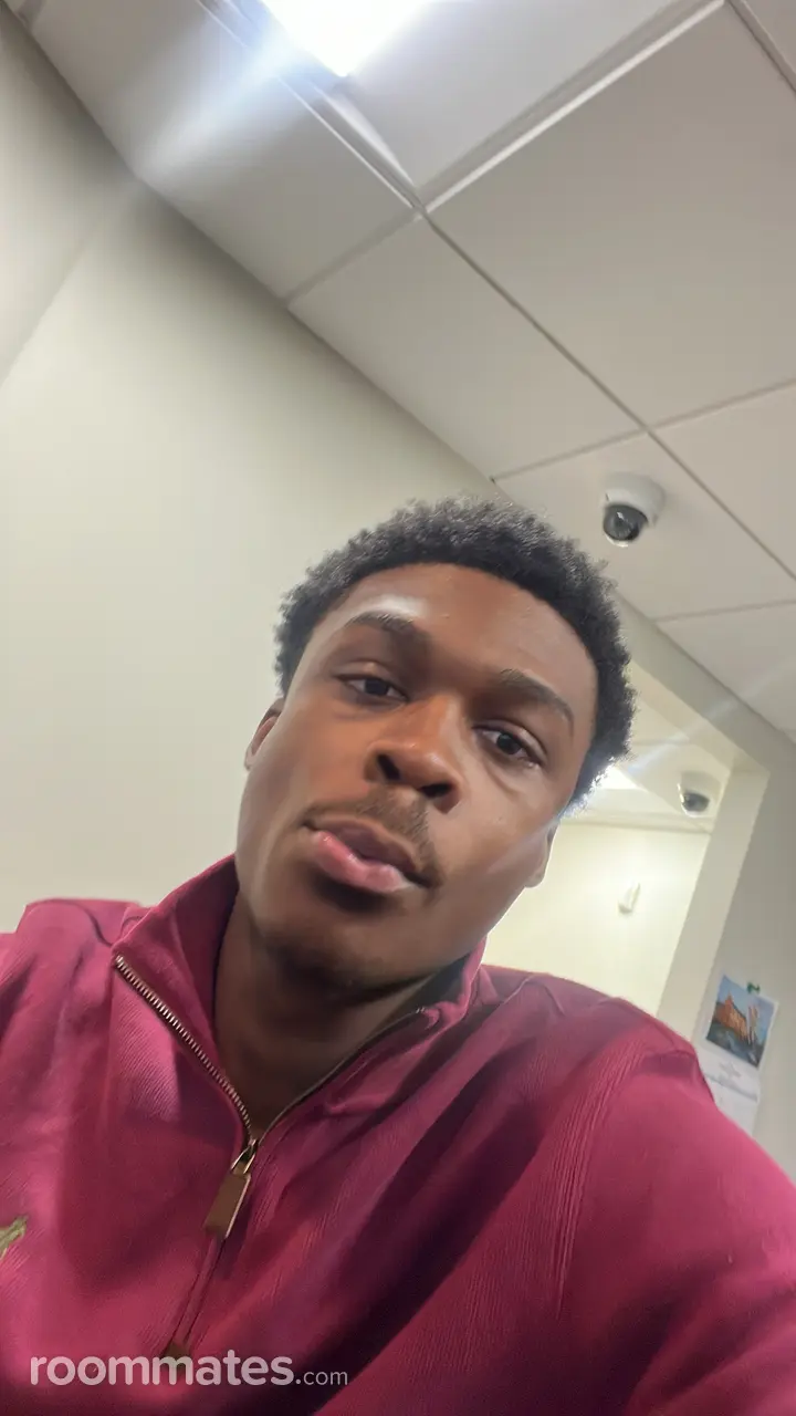 Profile photo 1 of 1