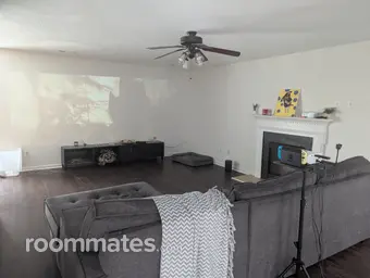 Room for rent in Indian Trail, NC $900, house