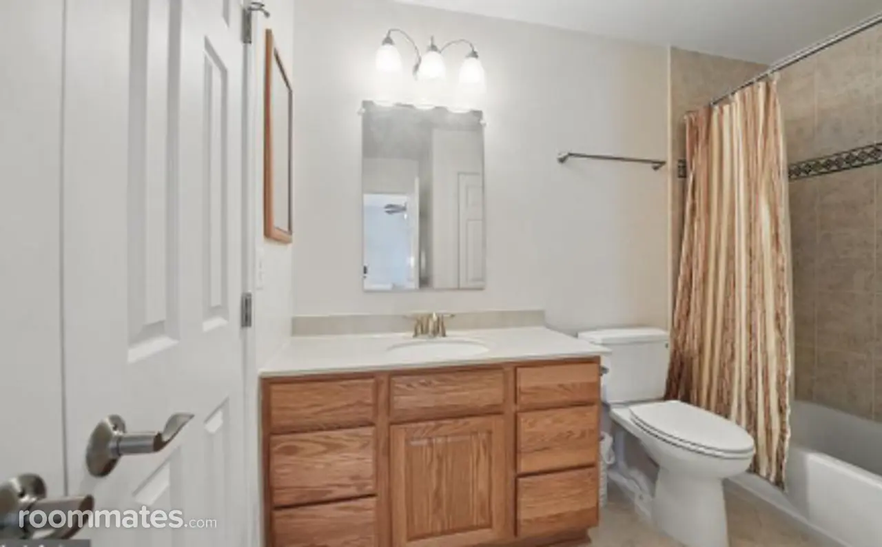 Profile photo 5 of 7