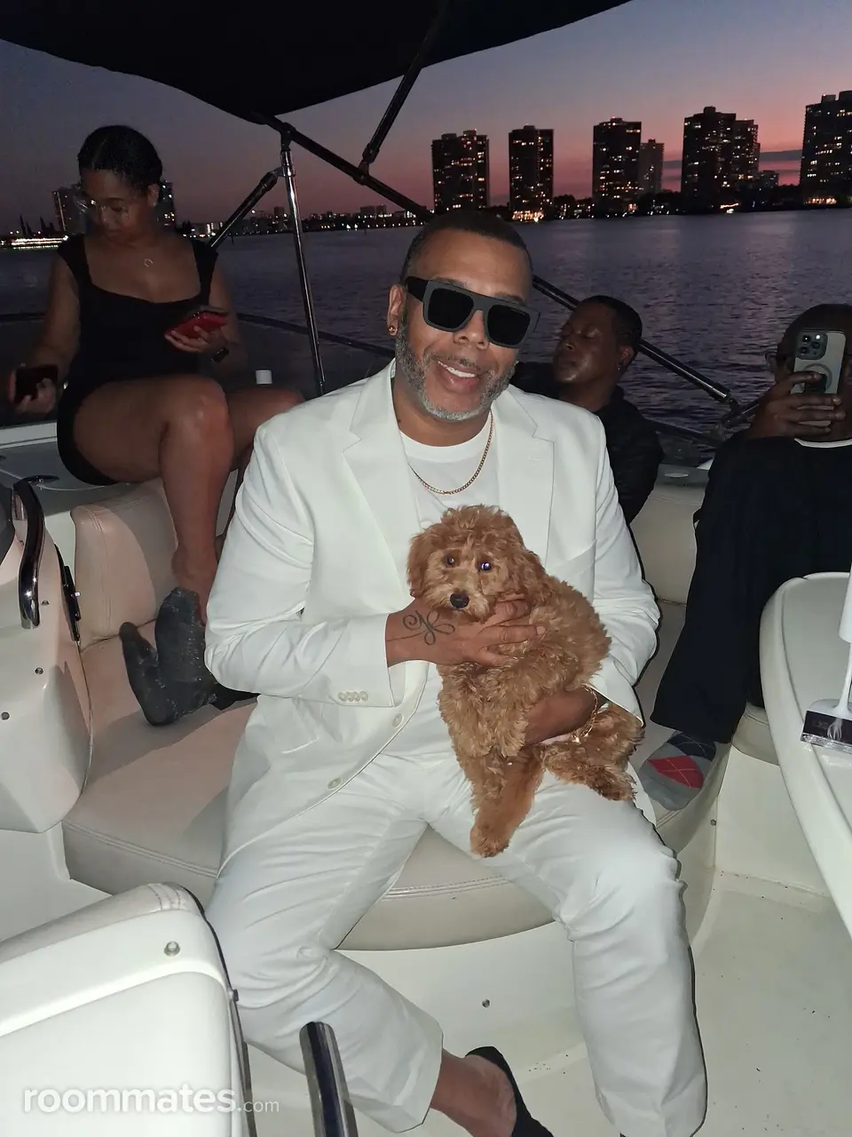 Profile photo 5 of 5