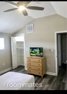 Room for rent in Sarasota, FL $950, house