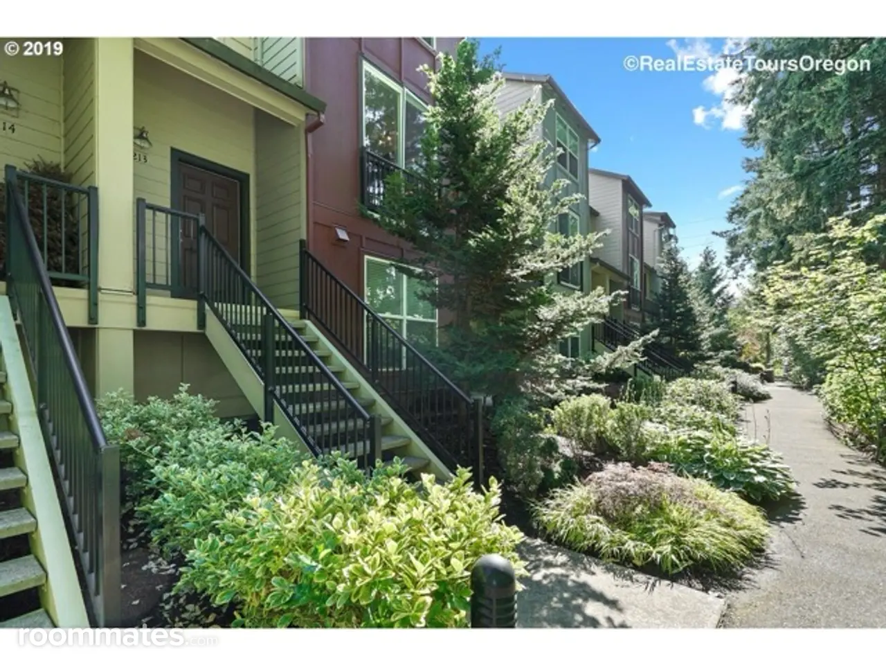 Profile photo 6 of 11