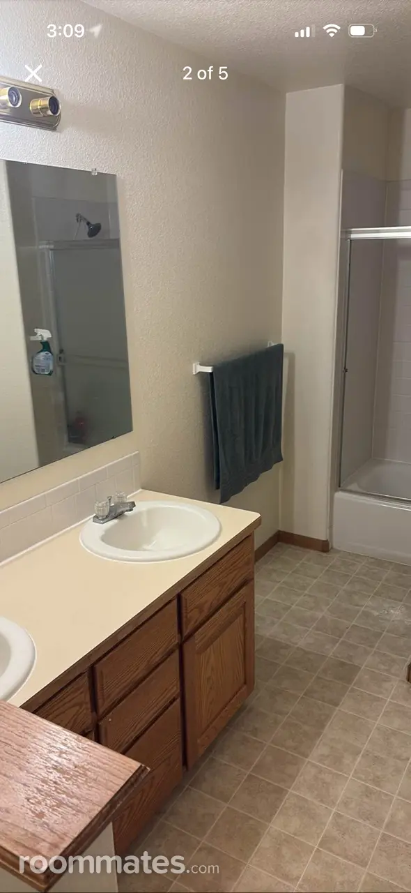 Profile photo 3 of 6