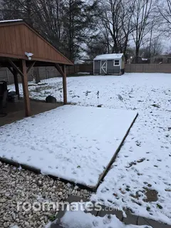 Room for rent in Youngstown, OH $600, house