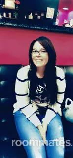 Roommate looking Apple Valley, CA, $800