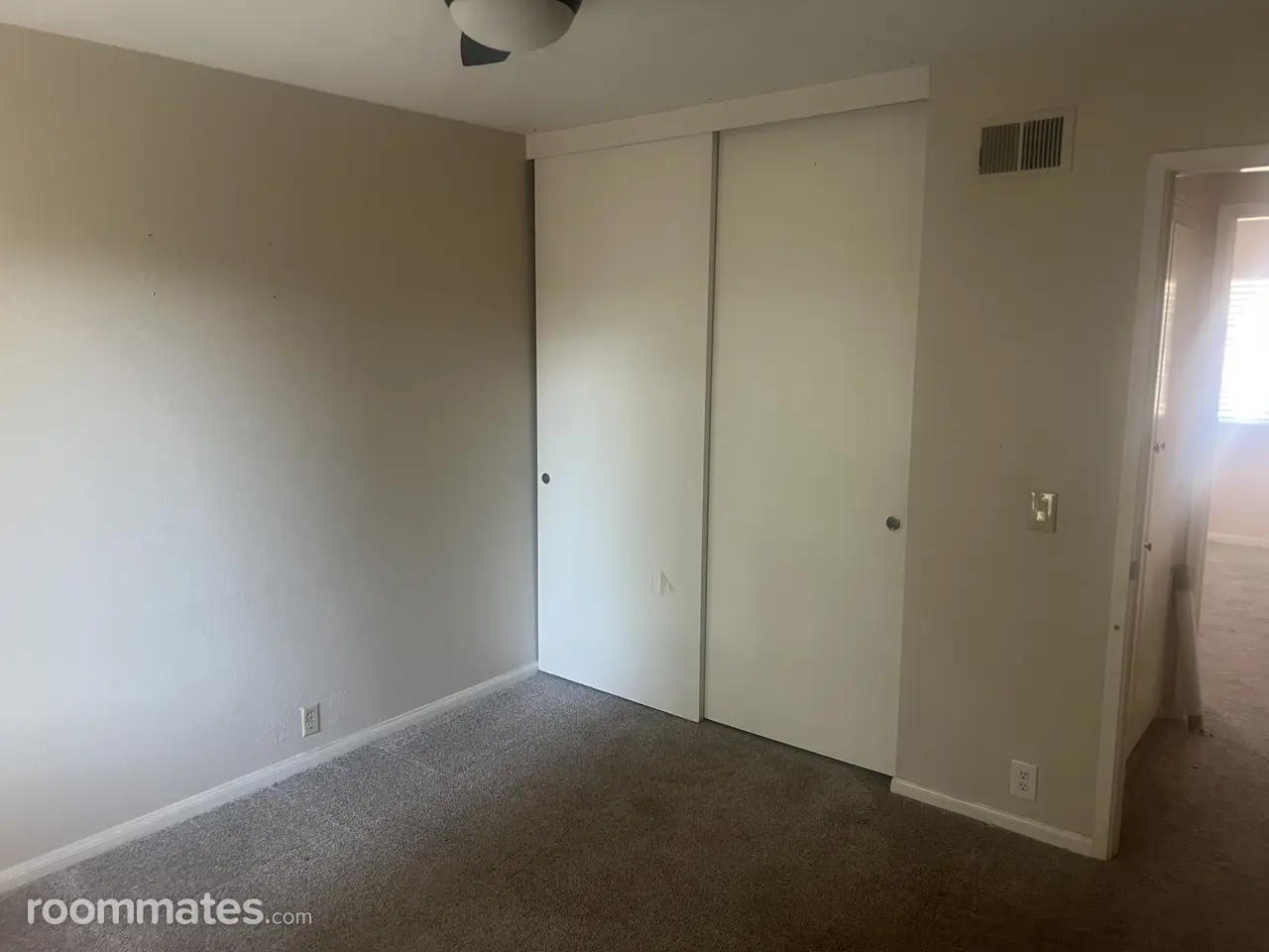 Profile photo 1 of 4