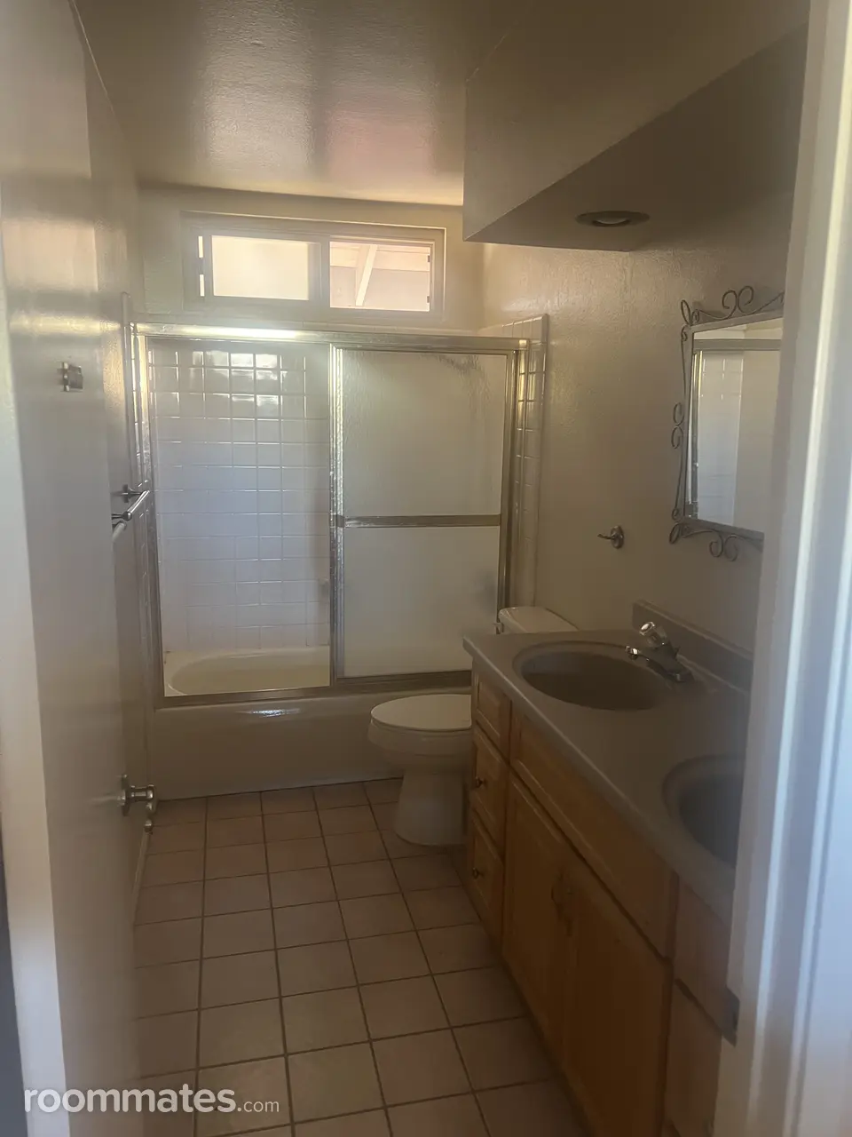 Profile photo 3 of 4